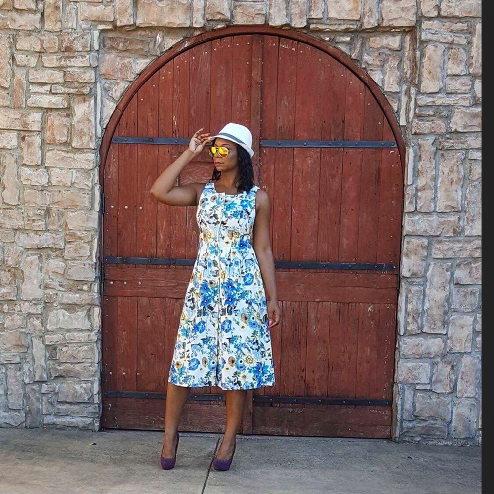 Chadwicks floral button up dress